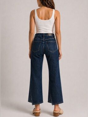 Pistola Denim High Rise Cropped Flare Jeans Size 26 Dark Wash Sample